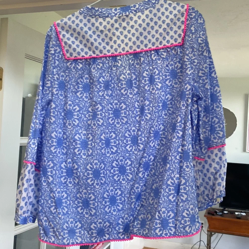 Vineyard Vines top - brand new - Picture 4 of 6
